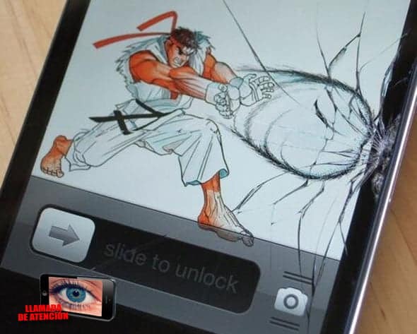 [Llamada de atención]: Ryu, de Street Fighter, puede ser un gran aliado para conseguir que una pantalla rota pueda convertirse en un fondo mucho más realista.