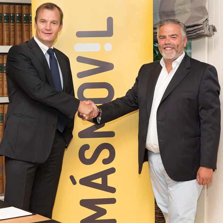 Maini Spenger y Eduardo Taulet