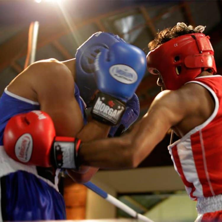 Pelea entre Movistar y Vodafone