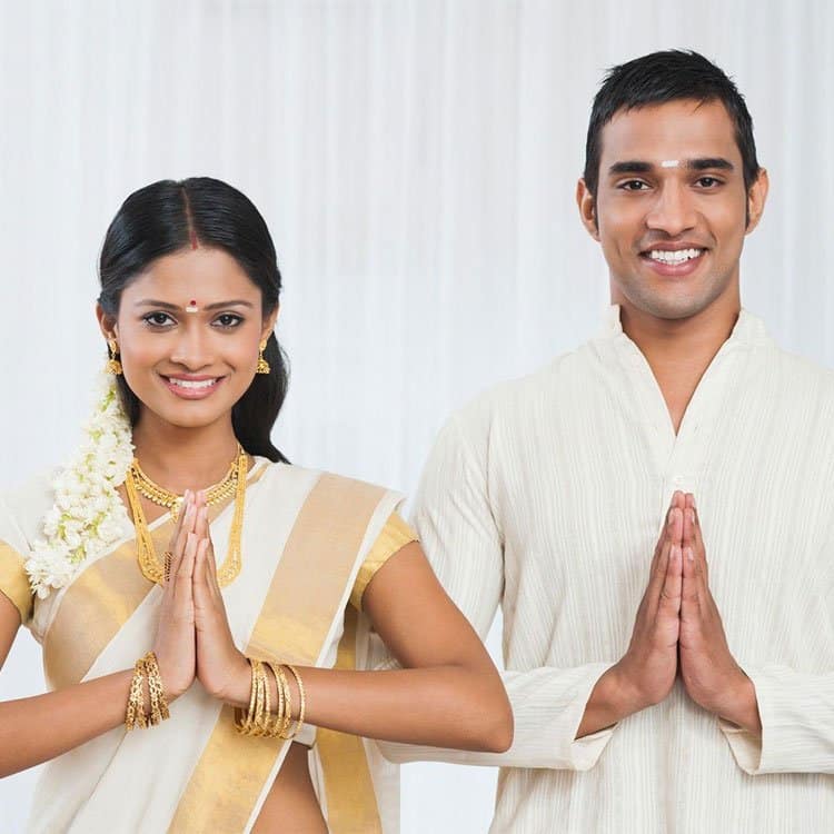 Namasté, Intex España